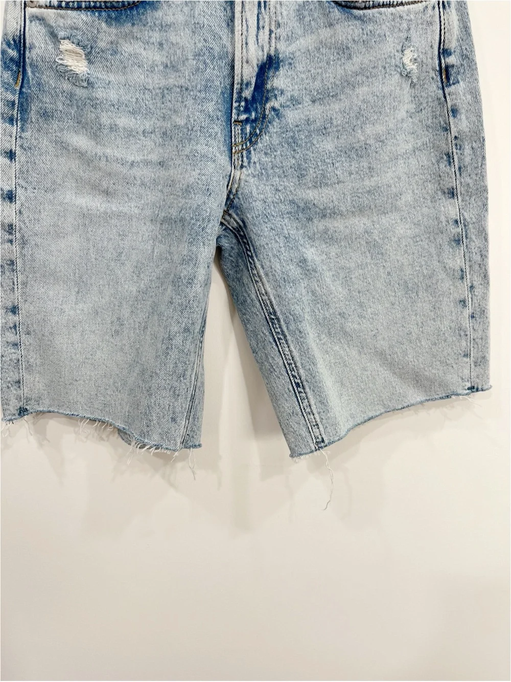 rag & bone Vintage Bermuda Denim Shorts 24 Raw Hem High Rise Light Wash Distress